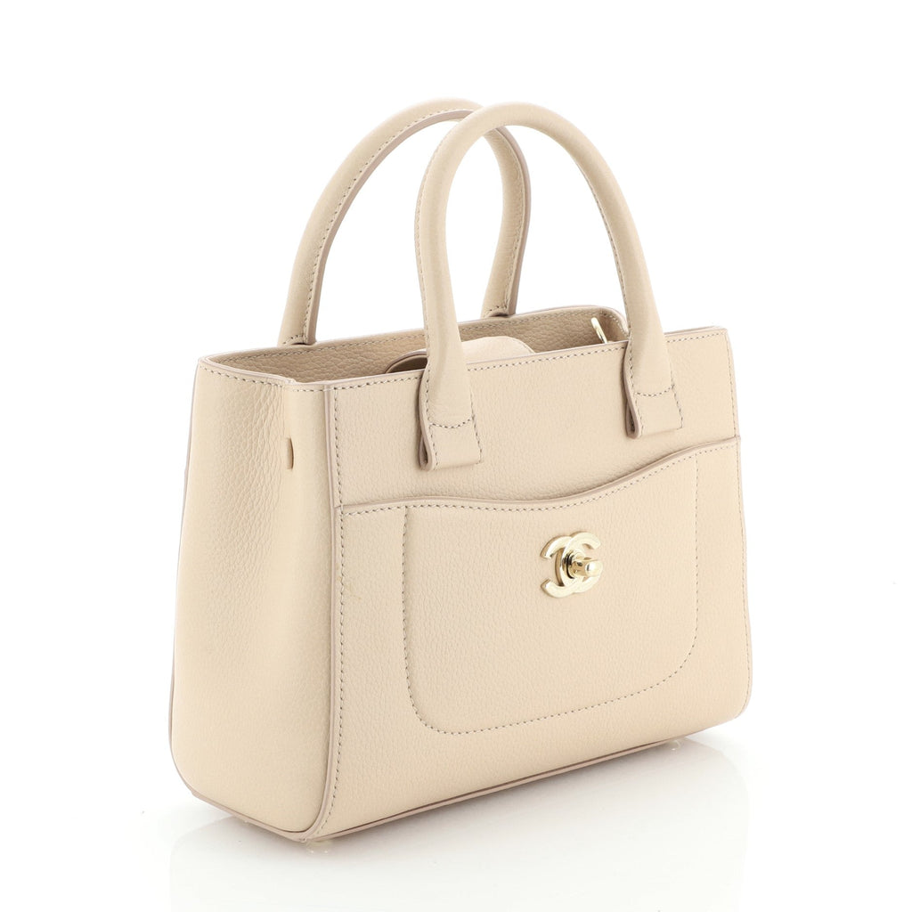 Neo Executive Tote Grained Calfskin Mini