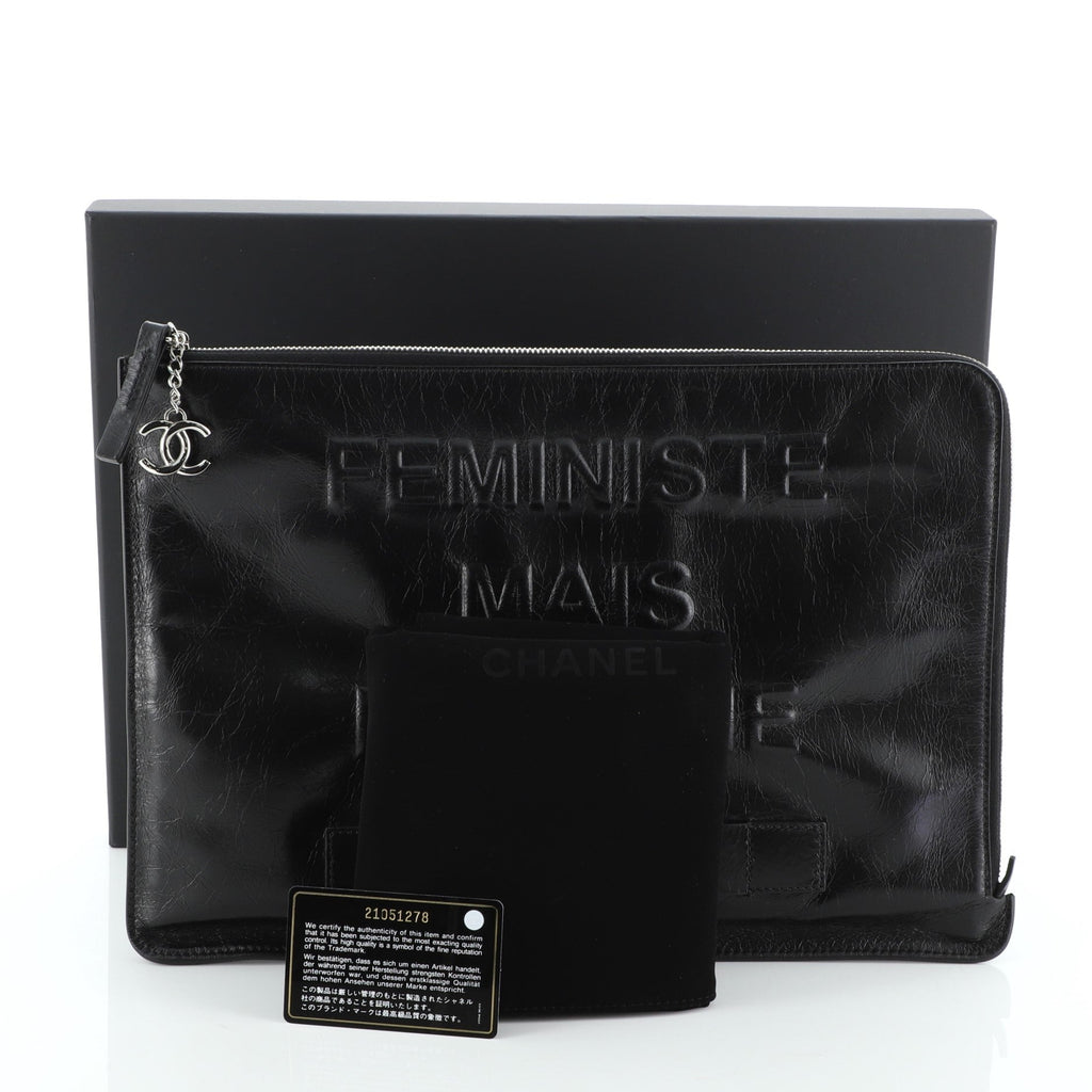 Feminine Pouch Crinkled Leather Large