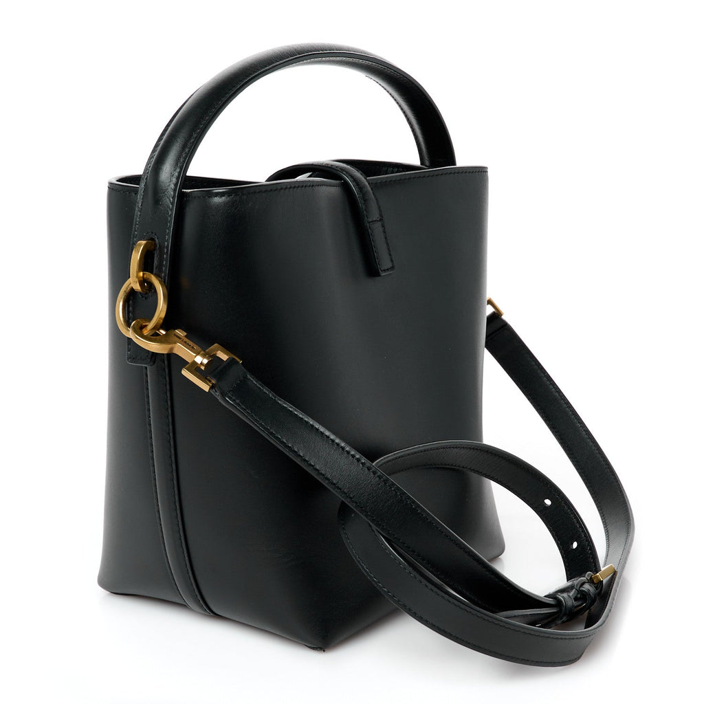 Shiny Calfskin Le 37 Mini Bucket Bag Black