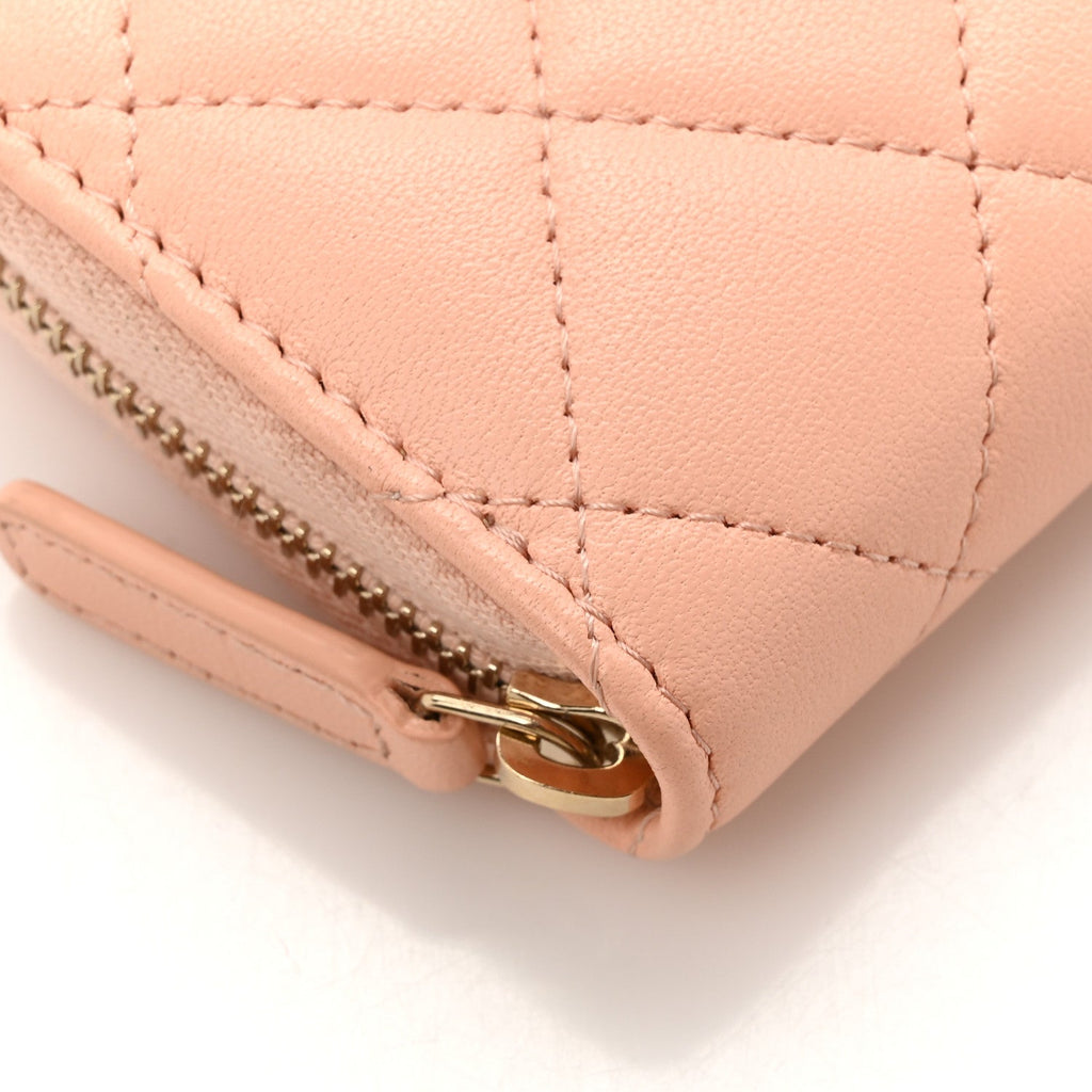 Lambskin Quilted CC Pearl Crush Zip  Holder On Chain Pink