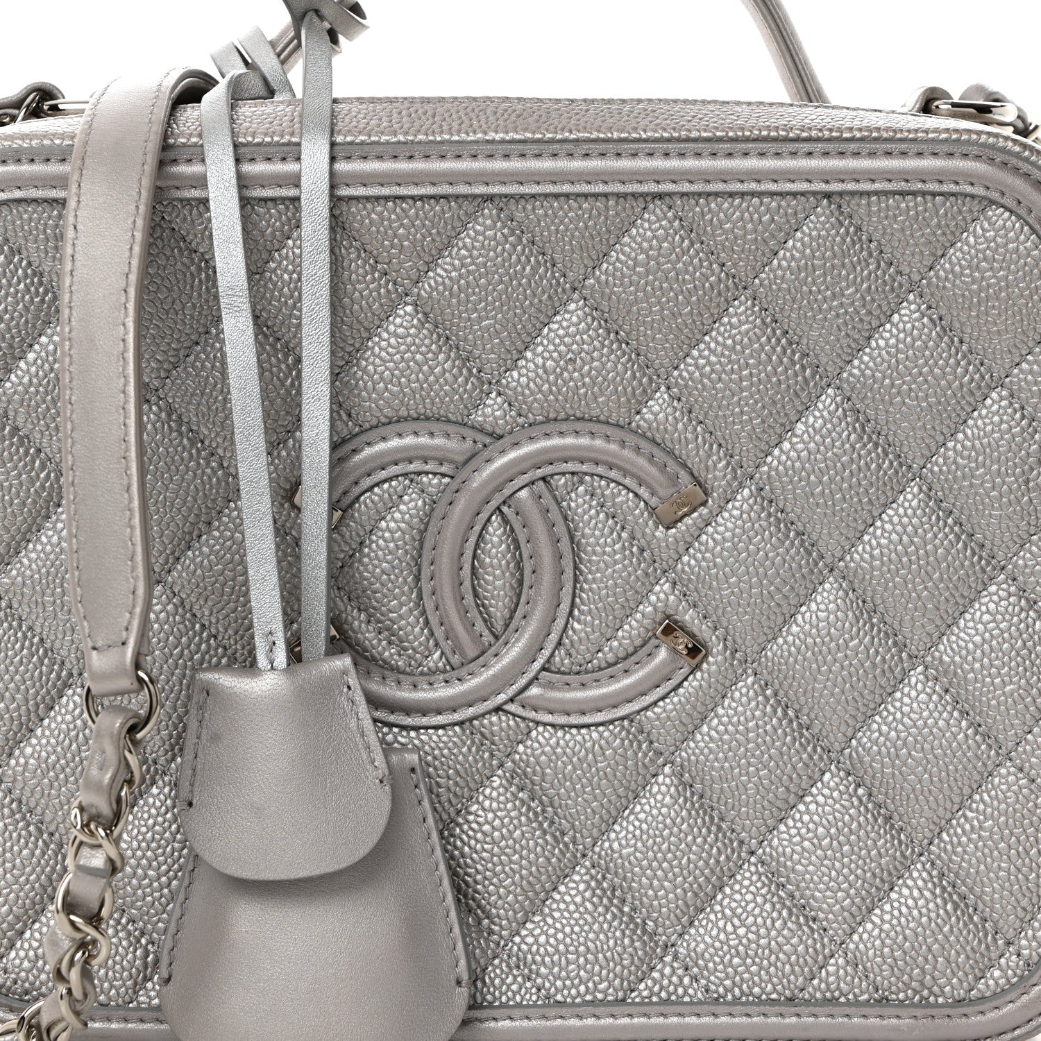 Metallic Caviar Quilted Large CC Filigree Vanity Case Silver