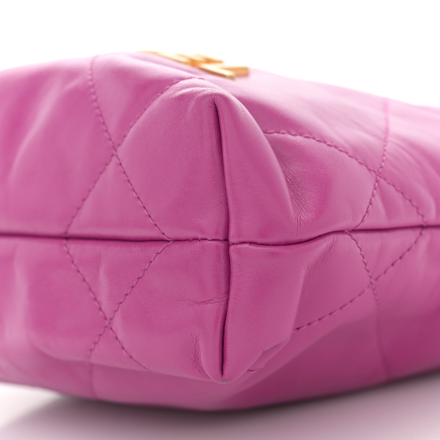 Shiny Calfskin Quilted Mini Chanel 22 Purple