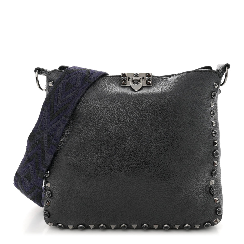 Pebbled Calfskin Onyx Small Rockstud Rolling Flip-Lock Messenger Bag Black