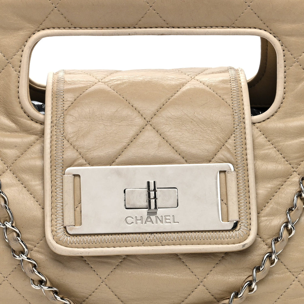 Lambskin Quilted Large East West Accordion Flap Beige
