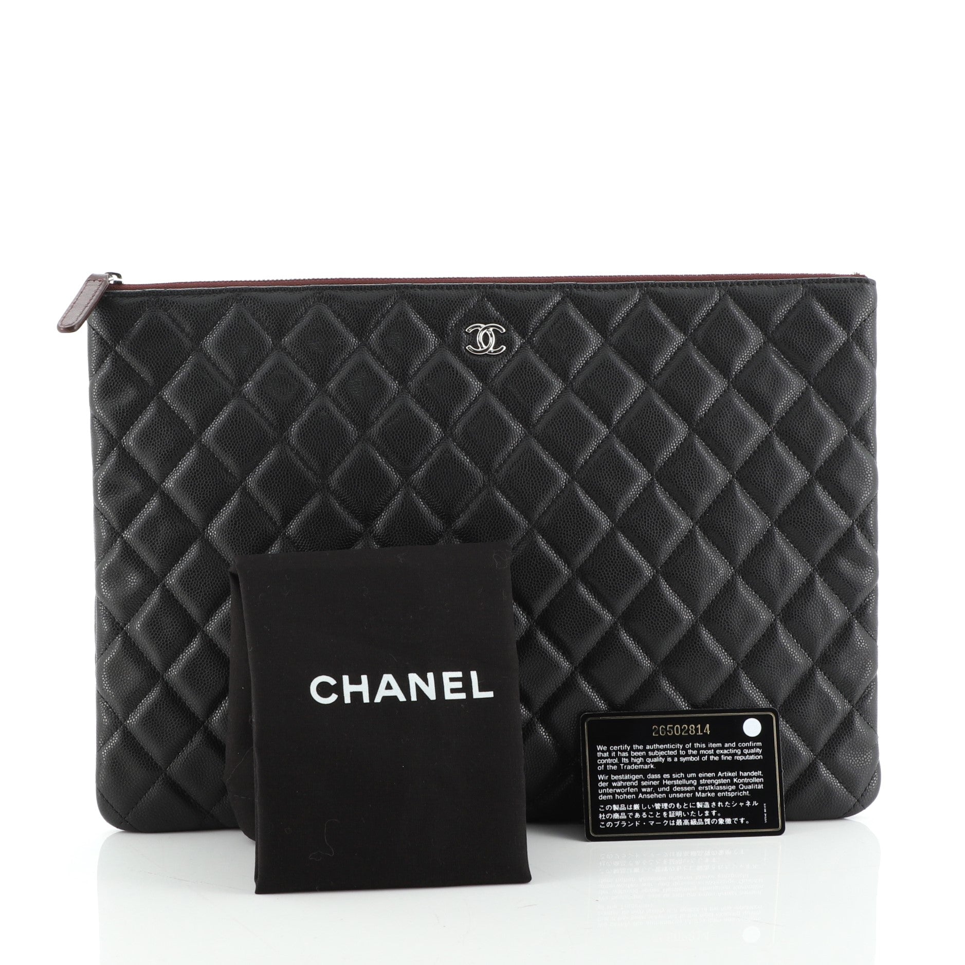 O Case Clutch Quilted Caviar Large