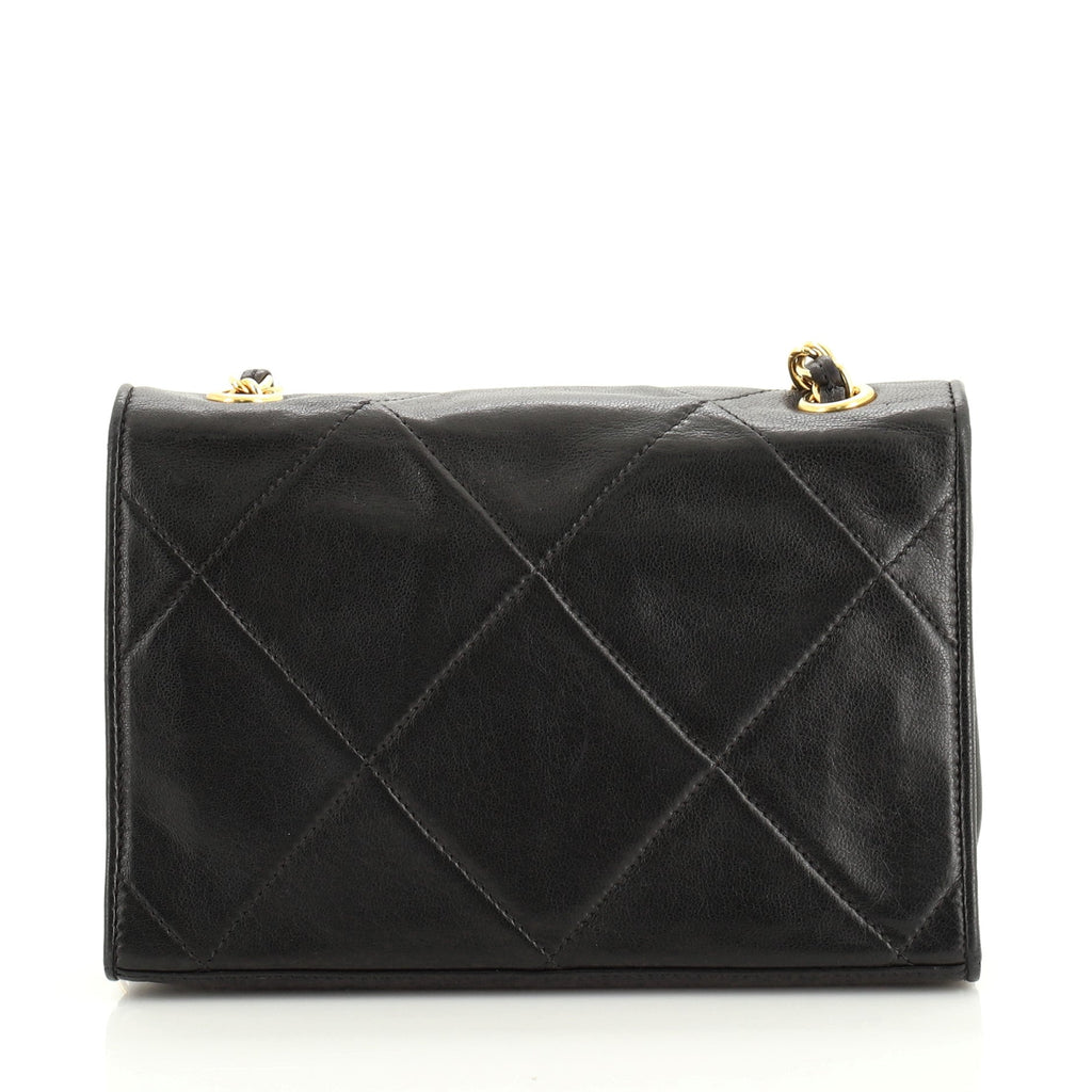 Vintage Diamond CC Flap Bag Quilted Lambskin Mini