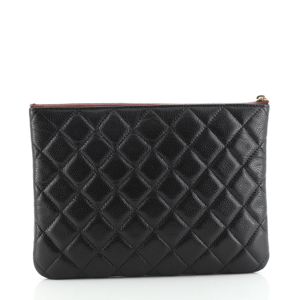 O Case Clutch Quilted Caviar Small