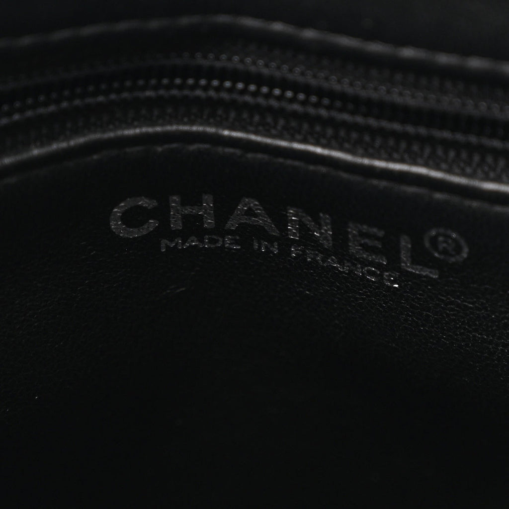 Caviar Quilted Medallion Tote Black