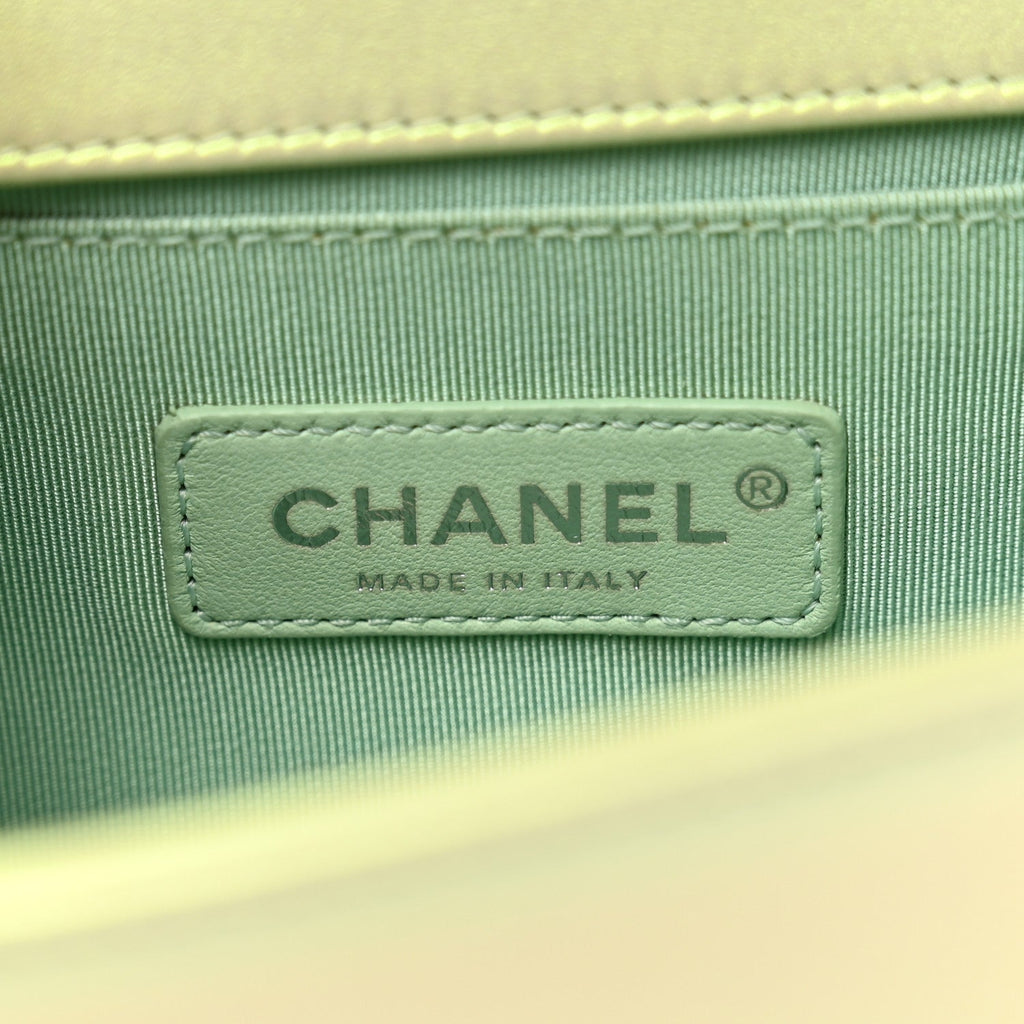 Iridescent Lambskin Chevron Quilted Medium Boy Flap Green