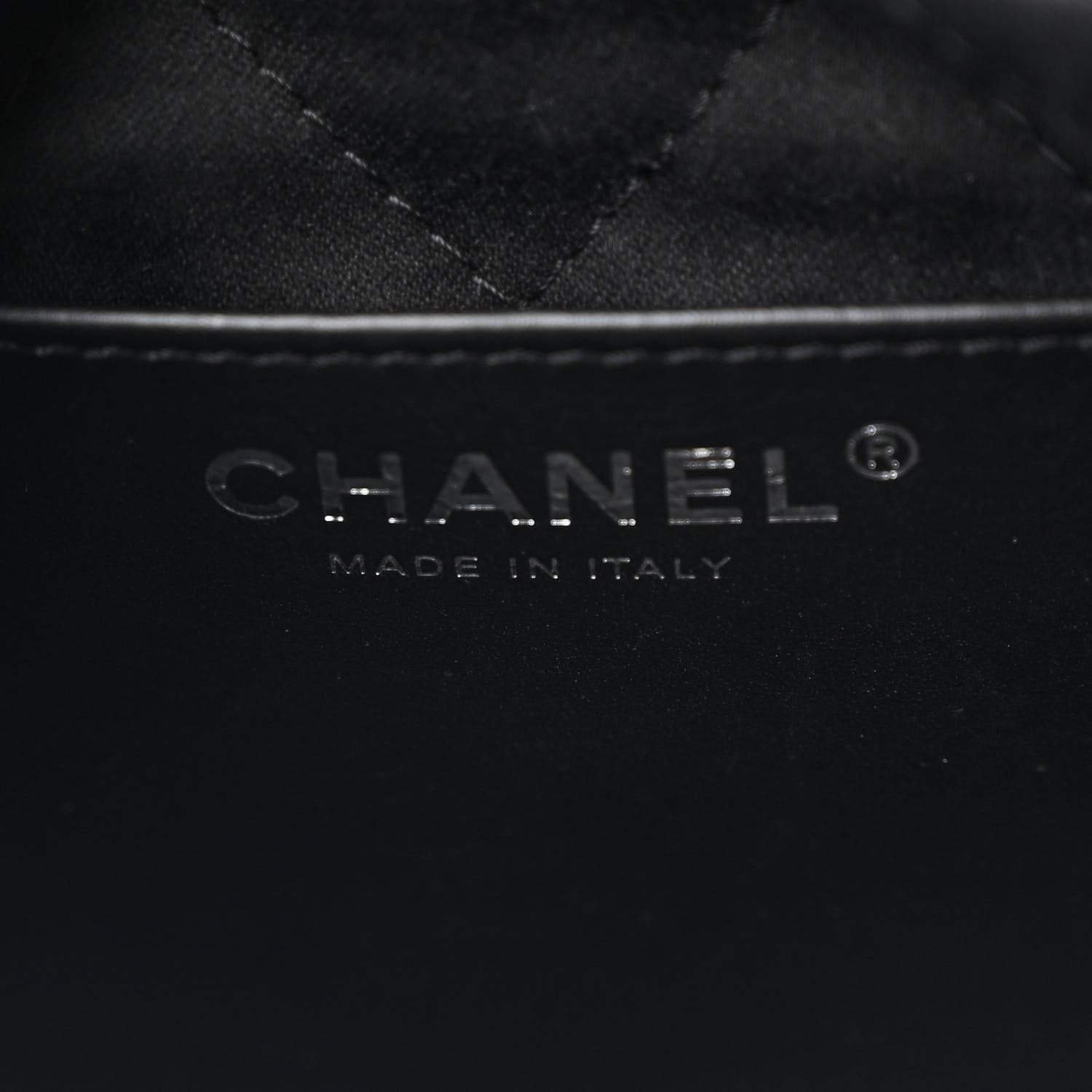Shiny Calfskin Quilted Mini Chanel 22 Black