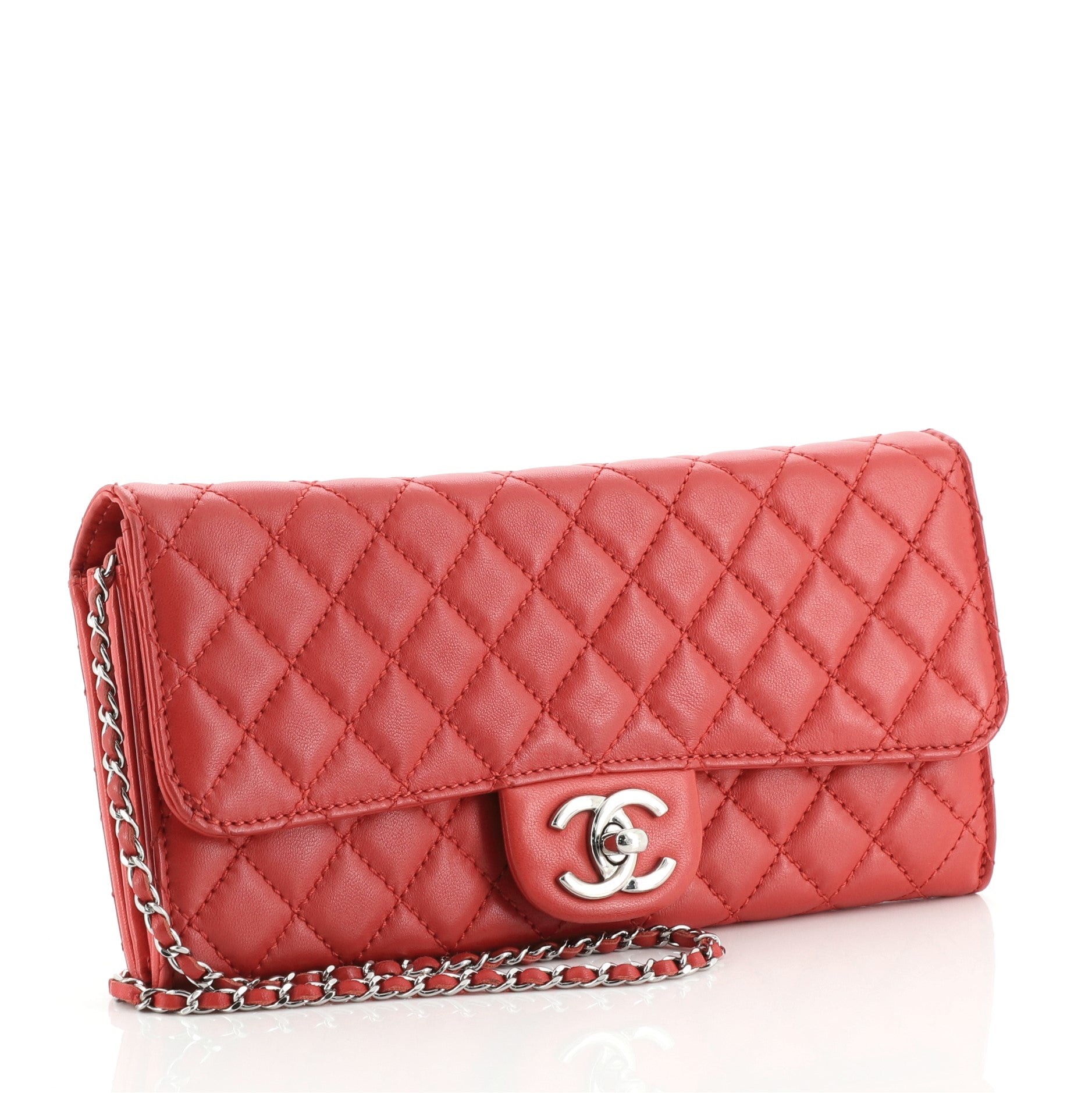 Wallet On Chain Clutch Quilted Lambskin East West
