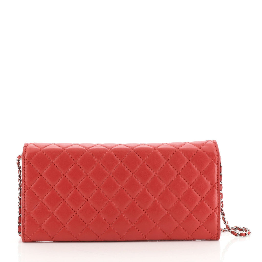 Wallet On Chain Clutch Quilted Lambskin East West