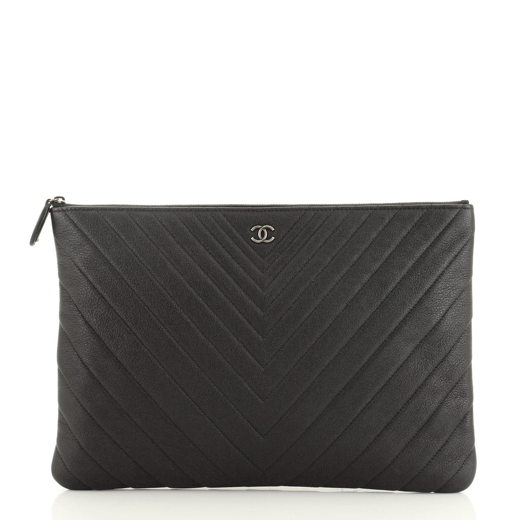 O Case Clutch Chevron Calfskin Large