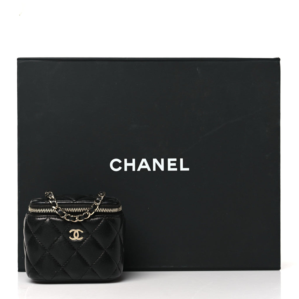 Lambskin Quilted Mini Vanity Case With Chain Black