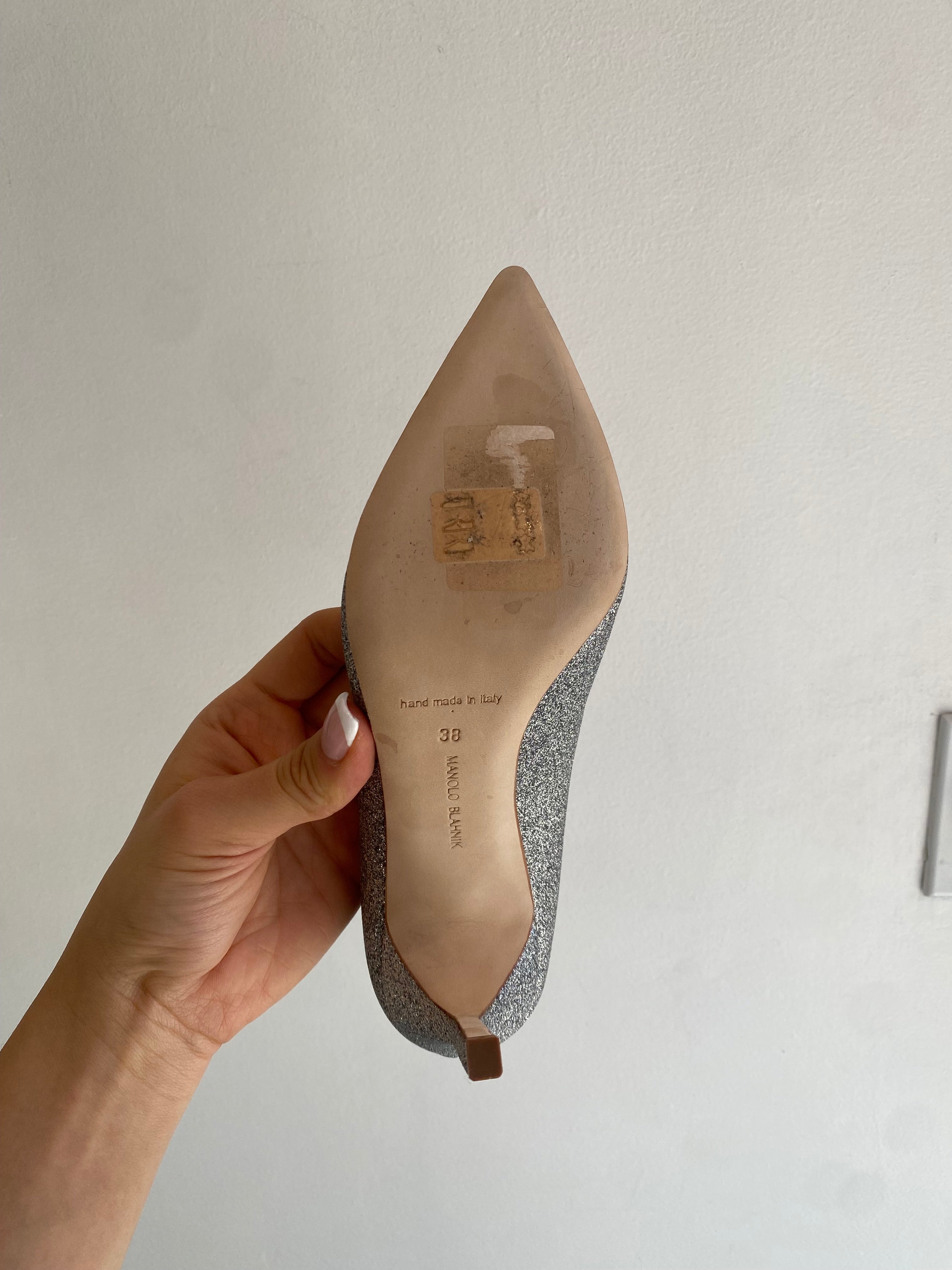 Manolo Blahnik Glitter Pumps -38