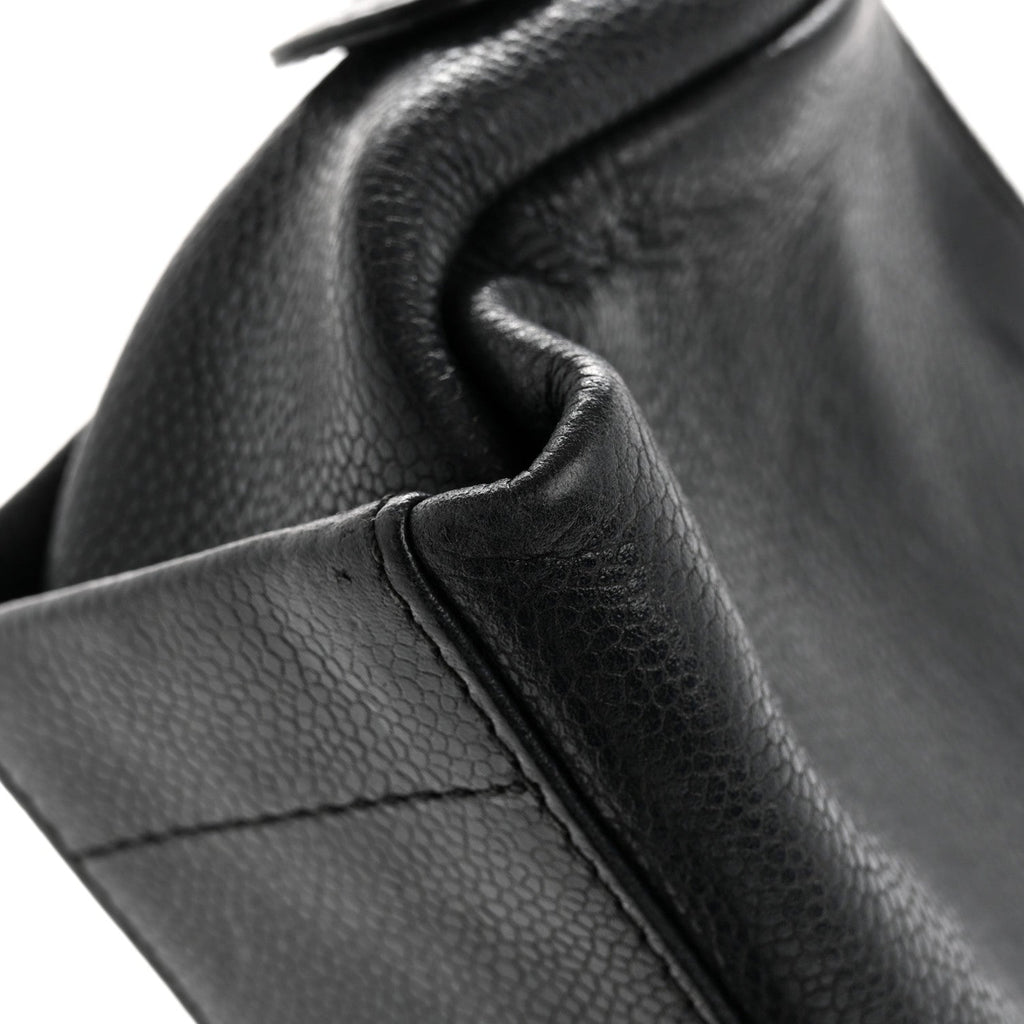 Caviar Ultimate Soft Pochette Black