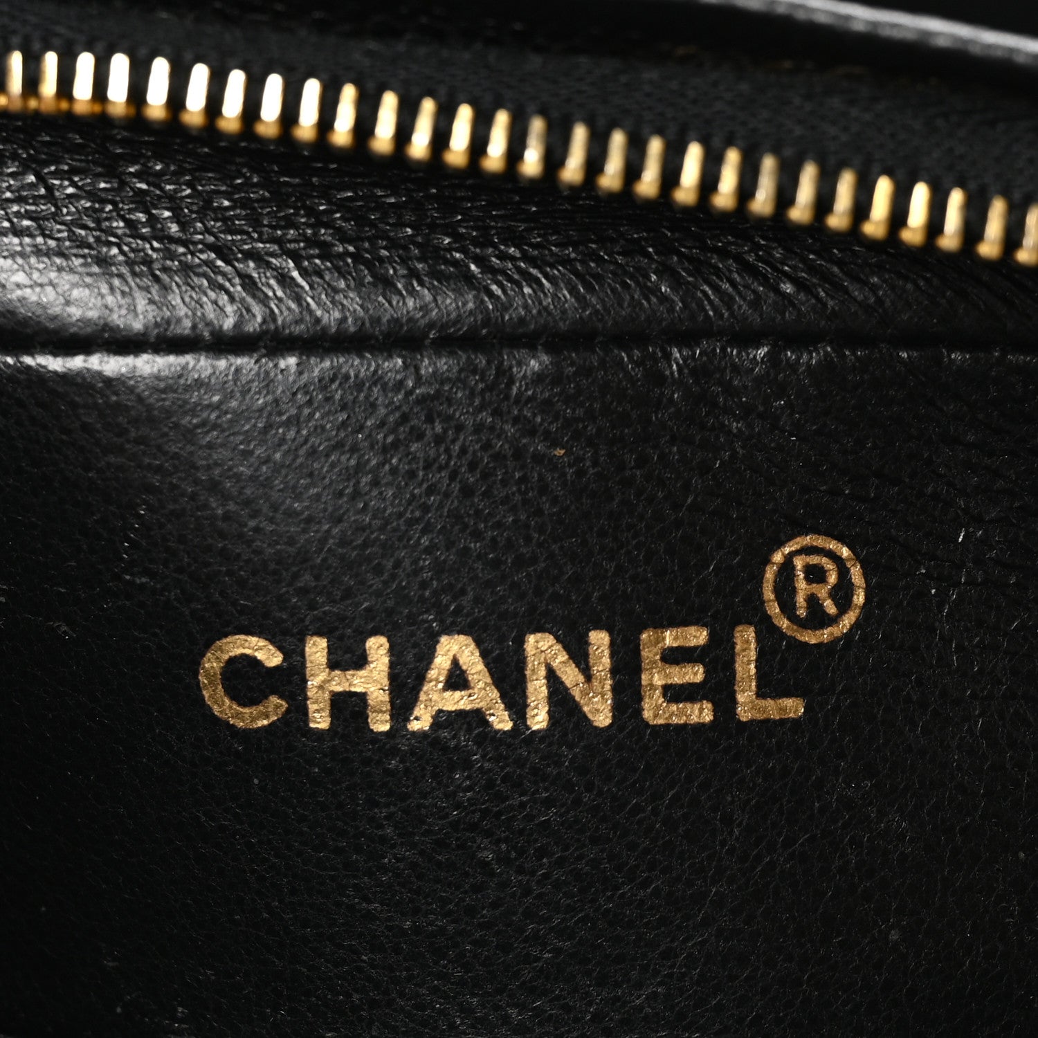 Caviar Vertical Quilted Flap Camera Bag Black