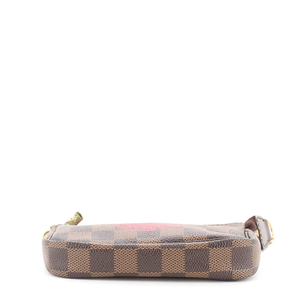 Pochette Accessoires Limited Edition Damier Mini