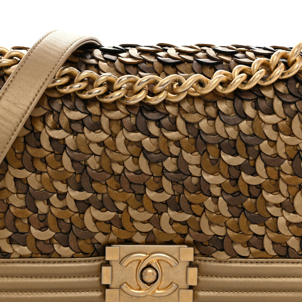 Metallic Lambskin Medium Scaled Boy Flap Gold