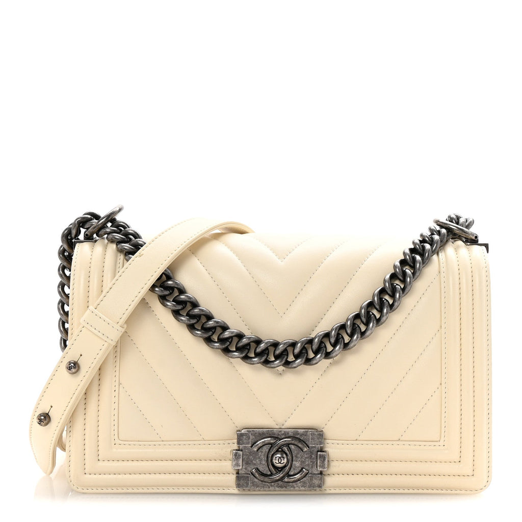 Lambskin Chevron Quilted Medium Boy Flap Ivory