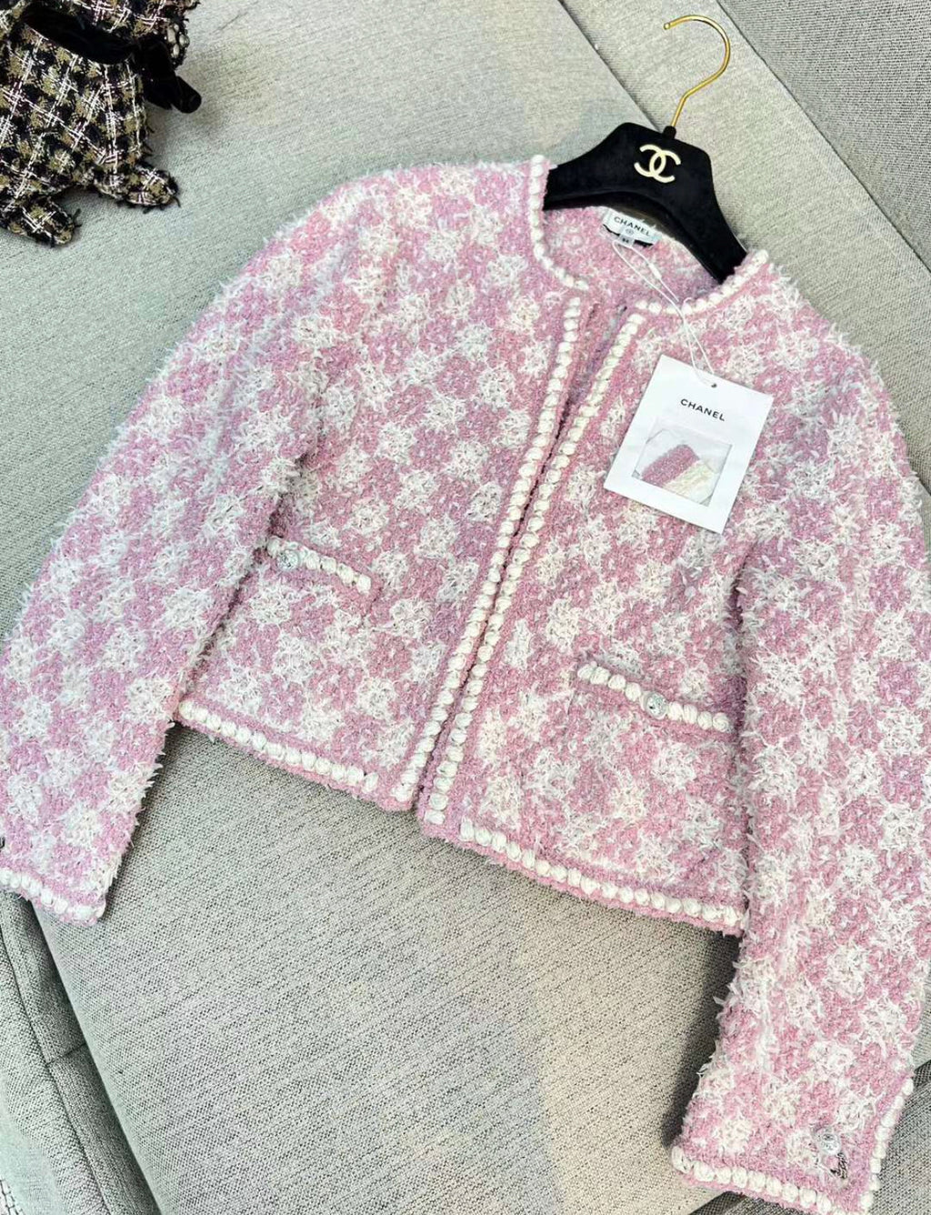 Chanel 23s pink and purple igan size 34