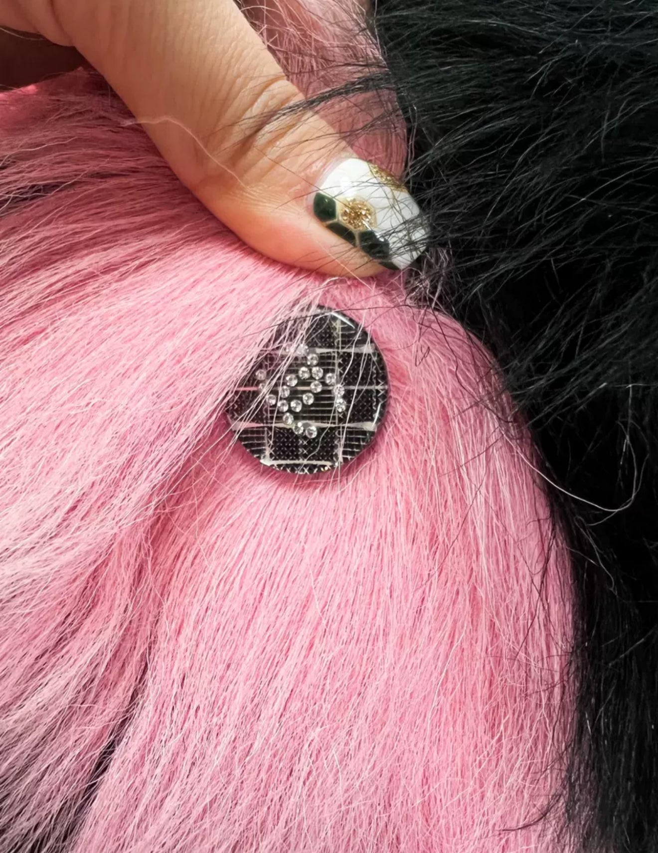 Chanel 21k black & pink fur vest size 38