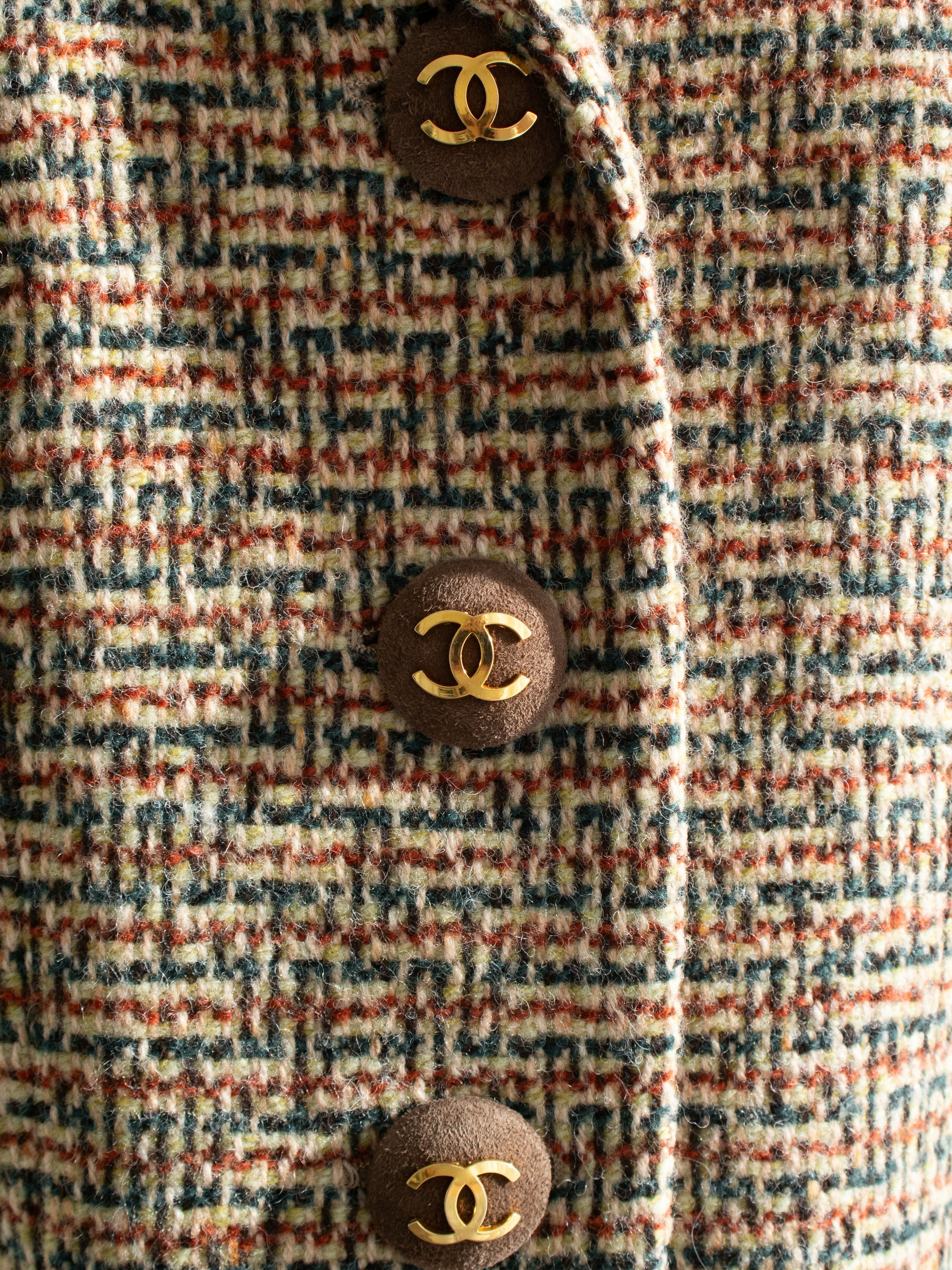 Chanel Vintage F/W 1992 English Tweed Suede Brown CC Gold Runway Jacket