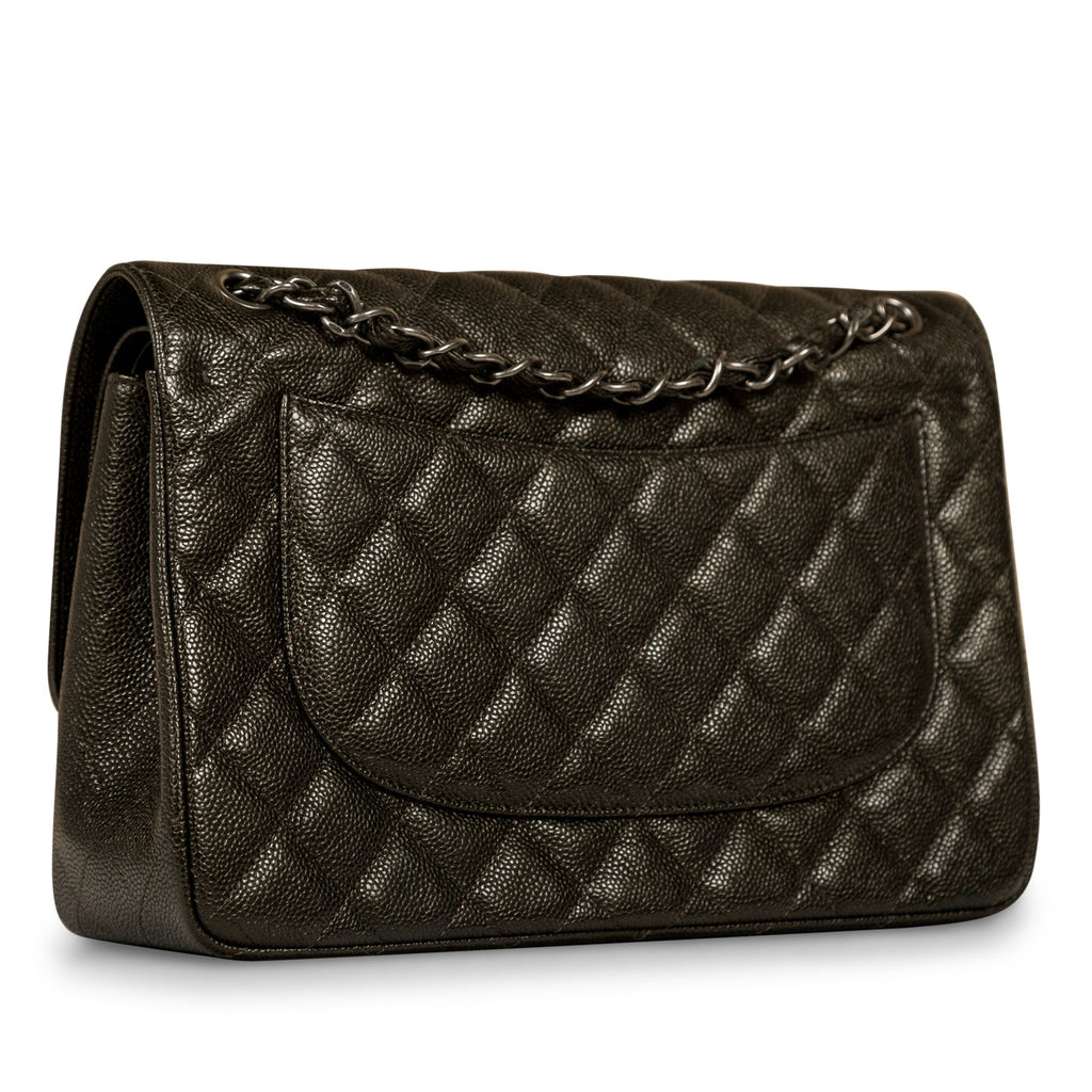 Chanel Classic Flap Bag - Jumbo - Caviar