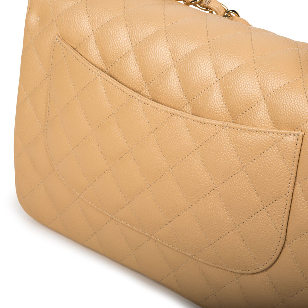Chanel Classic Flap Bag Jumbo
