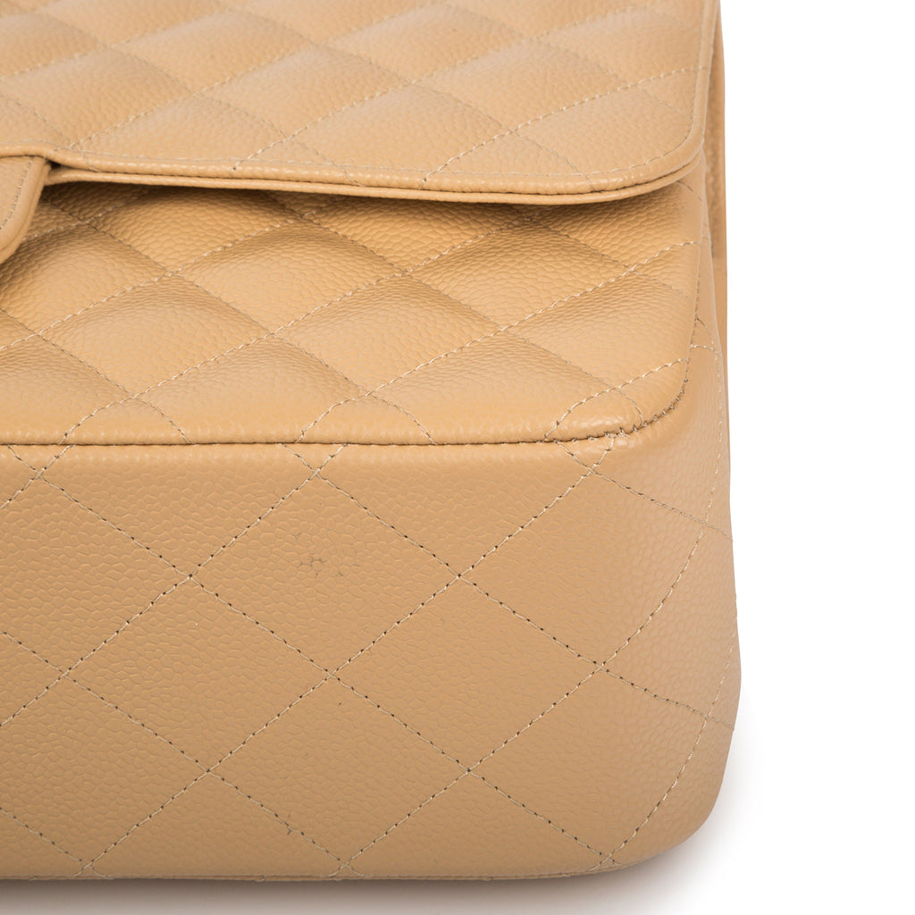 Chanel Classic Flap Bag Jumbo