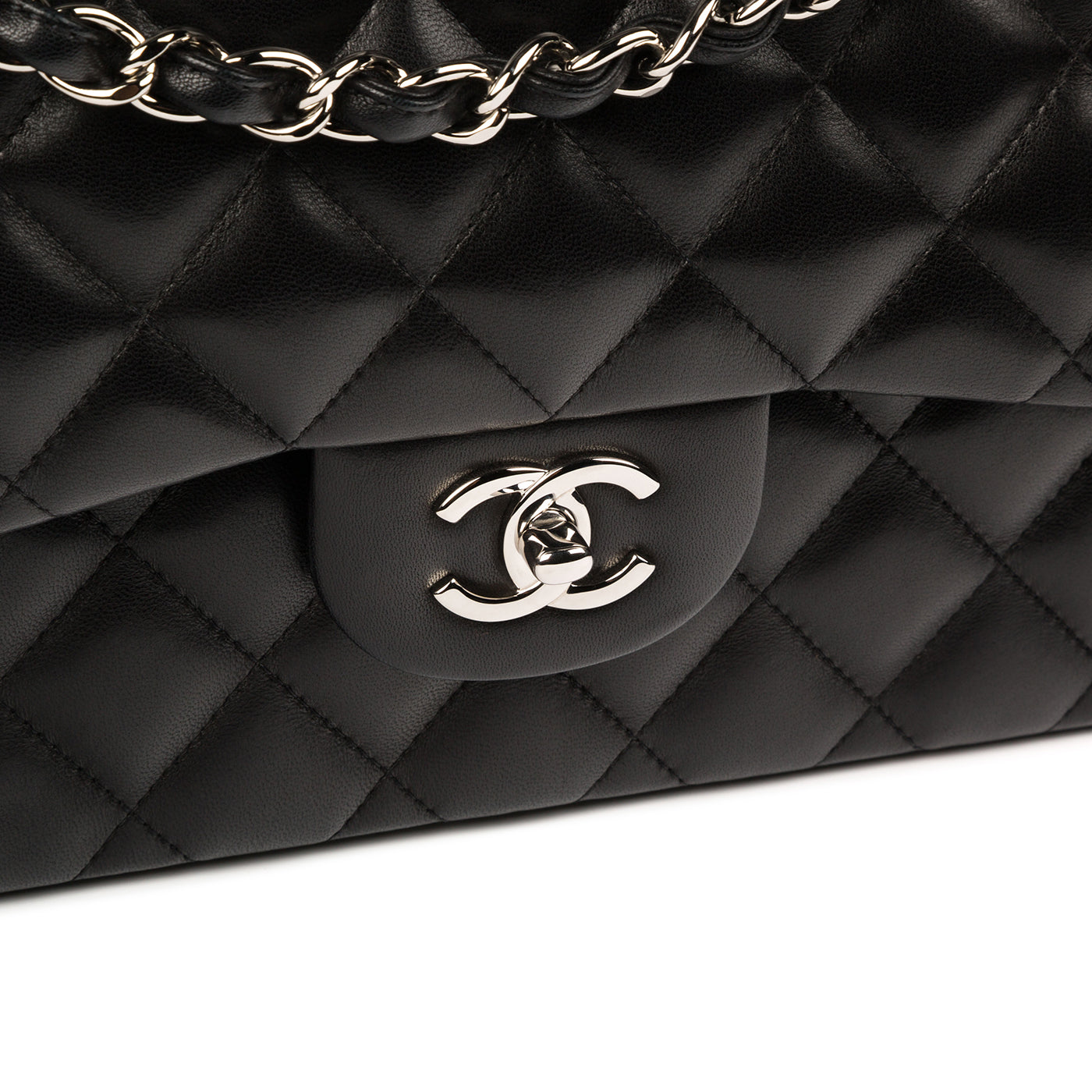 Chanel Classic Flap Bag Jumbo