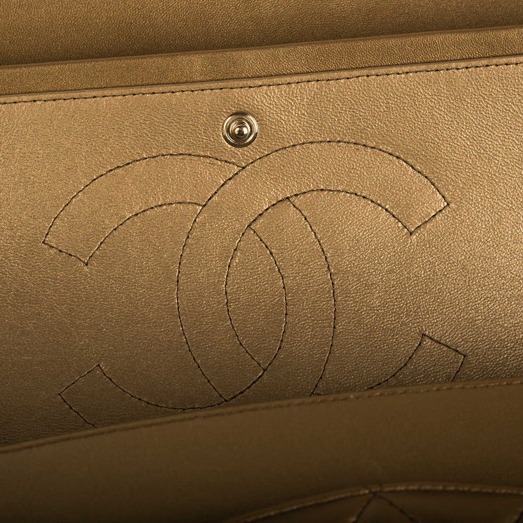 Chanel Classic Flap Bag Maxi - Gold