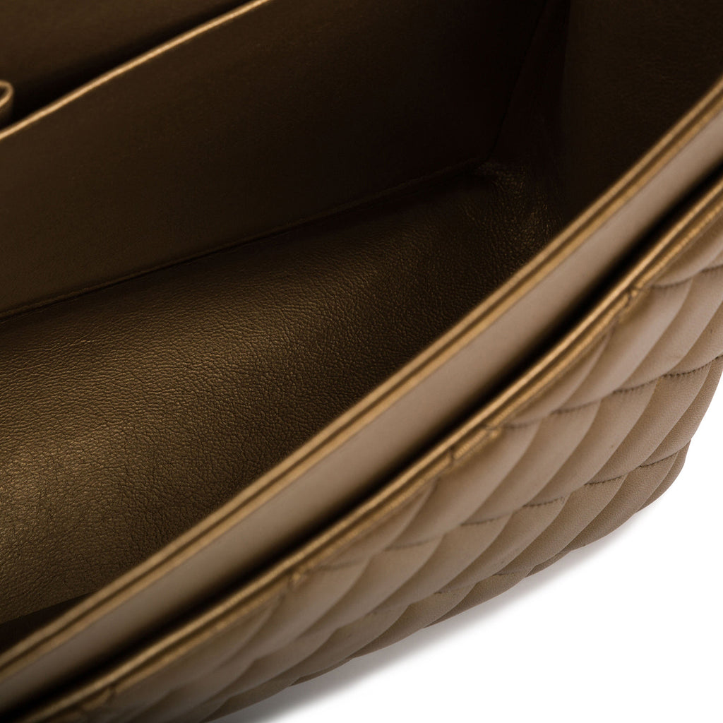 Chanel Classic Flap Bag Maxi - Gold