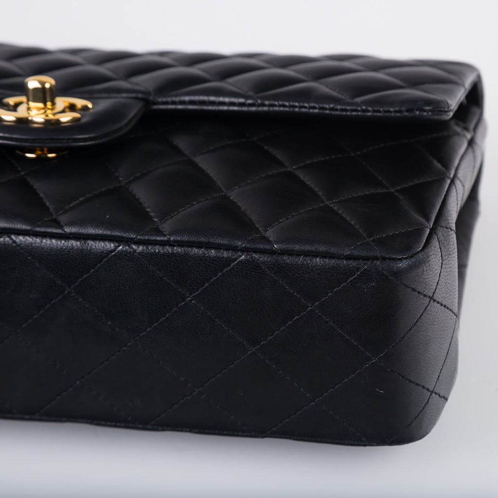 Chanel Classic Flap Bag - Medium