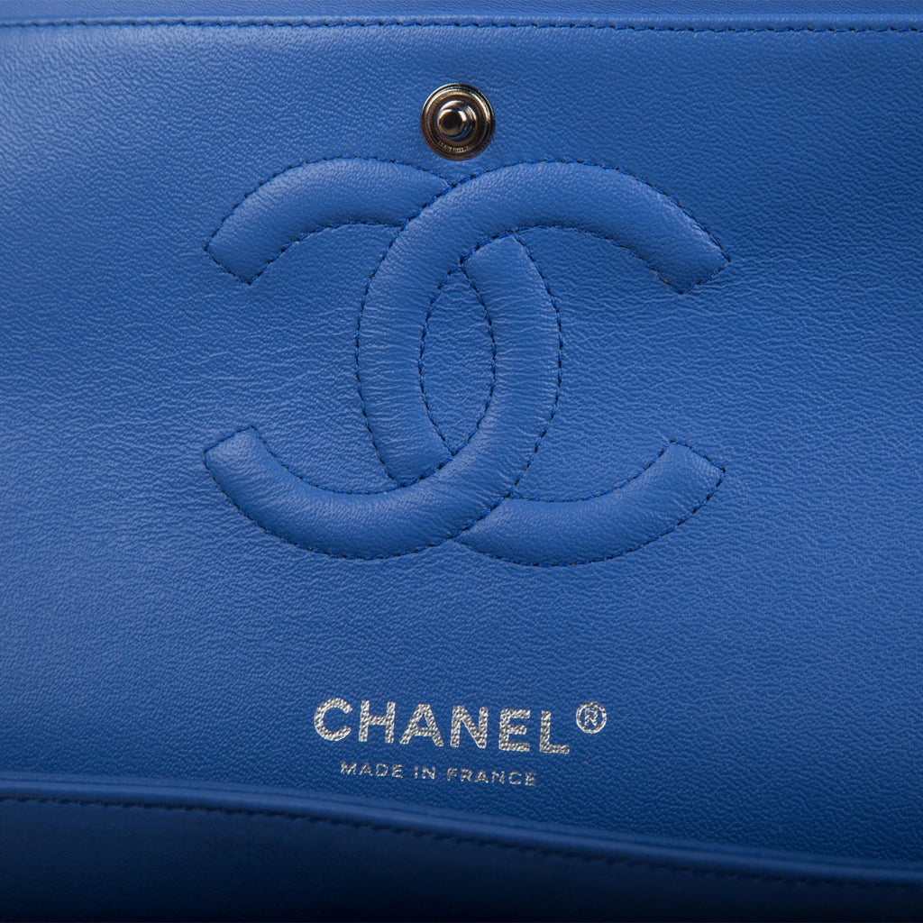 Chanel Classic Flap Bag - Medium - Patent