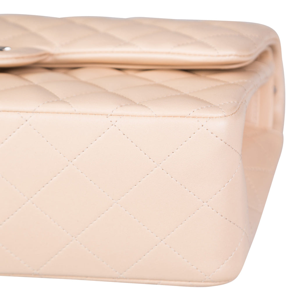 Chanel Classic Flap Jumbo