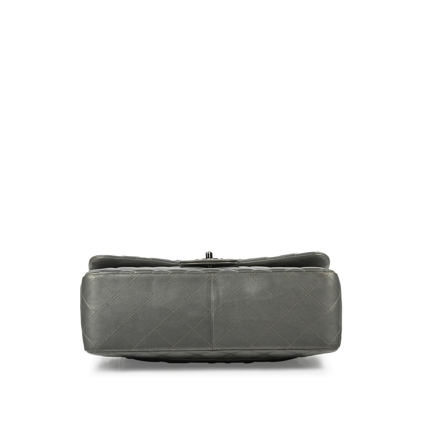 Chanel Classic Flap Bag Jumbo