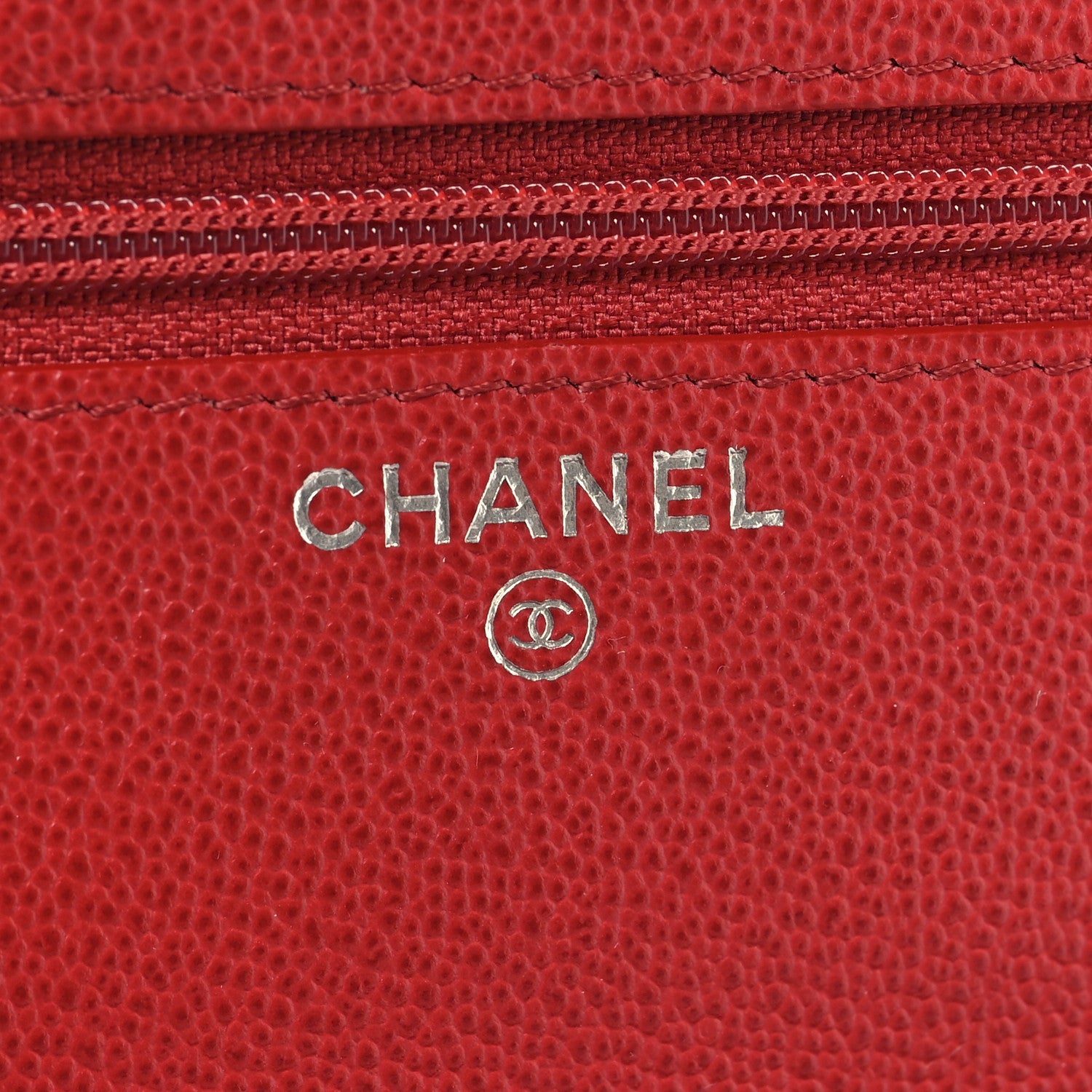 Grained Calfskin Quilted CC Box Wallet On Chain WOC Red