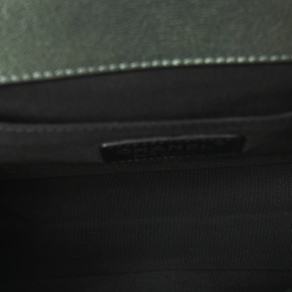 Iridescent Goatskin Quilted Medium Boy Flap Green