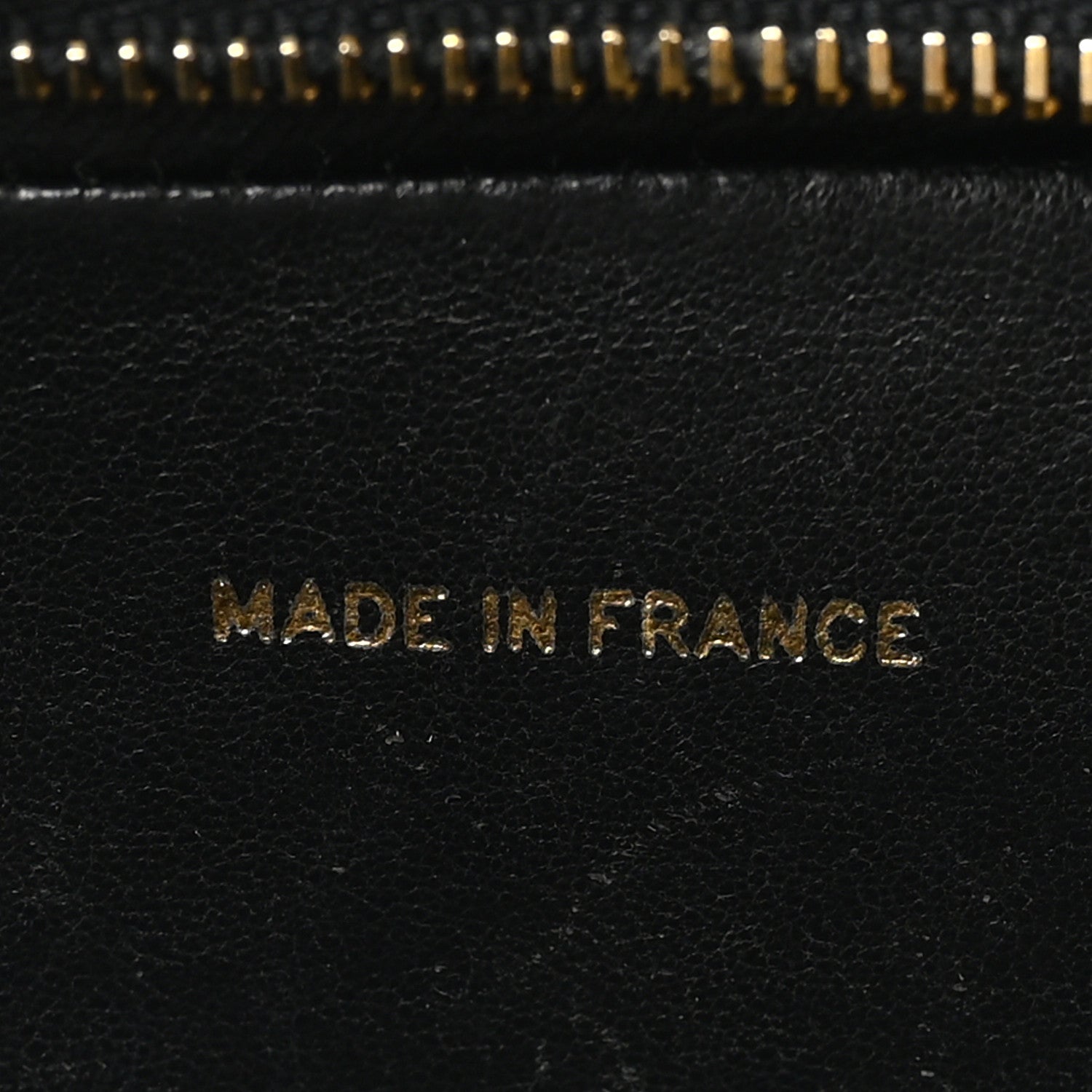 Caviar Vertical Quilted Flap Camera Bag Black
