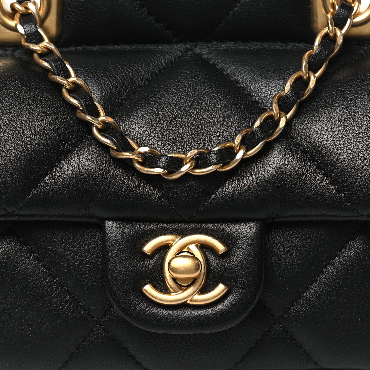 Calfskin Quilted Lady Handle Clutch With Chain Black