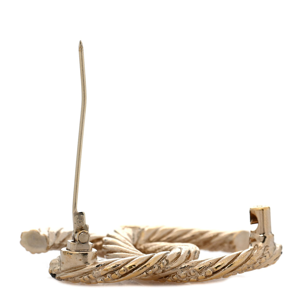Twisted CC Brooch Light Gold