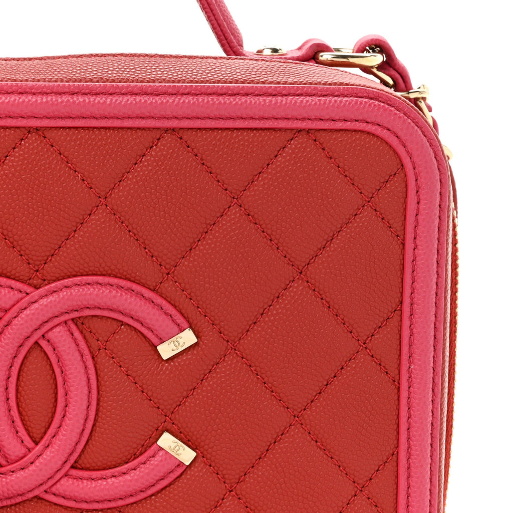 Caviar Quilted Medium CC Filigree Vanity Case Pink