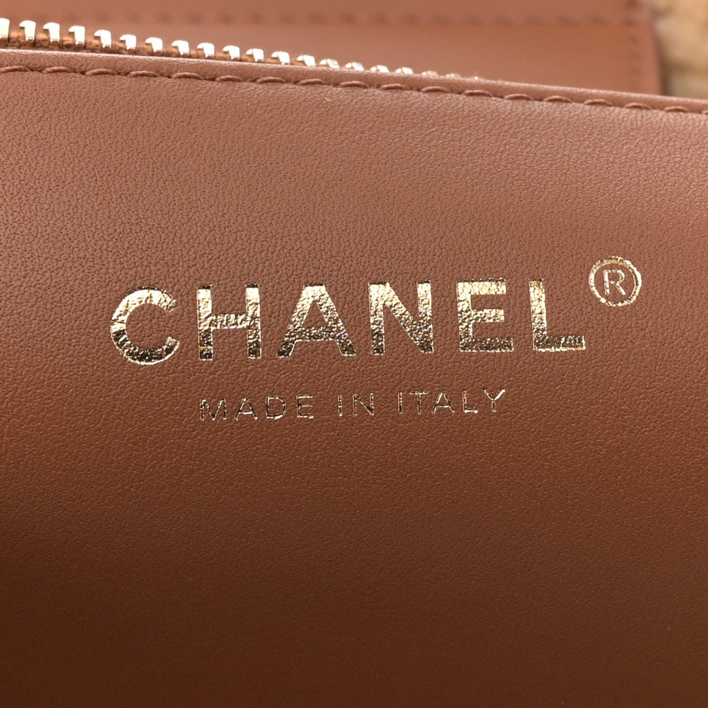 Lambskin Shearling Medium Deauville Tote Brown