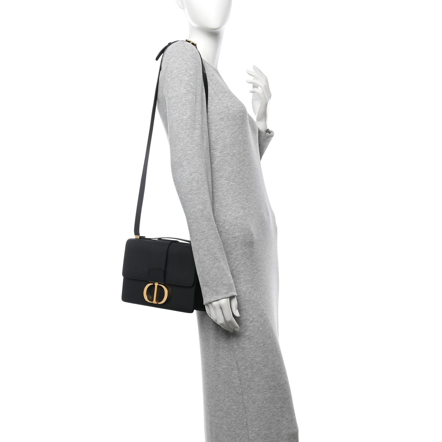 Grained Calfskin 30 Montaigne Flap Bag Black
