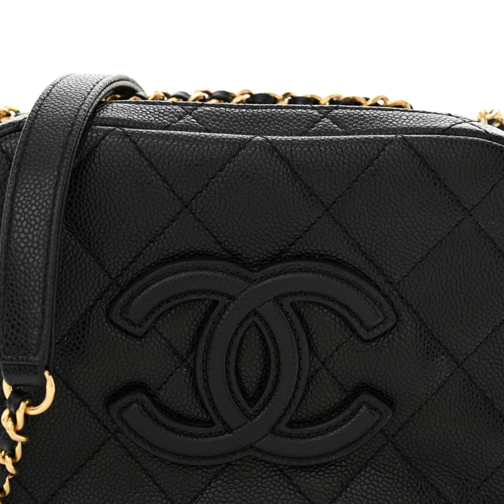 Caviar Quilted CC Vanity Case Black