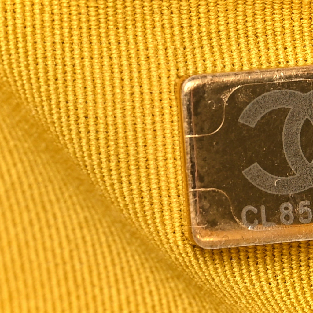 Lambskin Quilted Medium Chanel 19 Flap Yellow