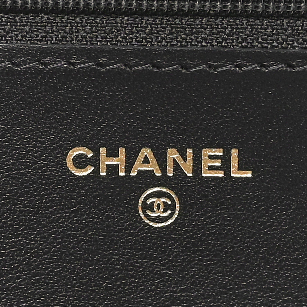 Caviar Quilted Boy Wallet On Chain WOC Black