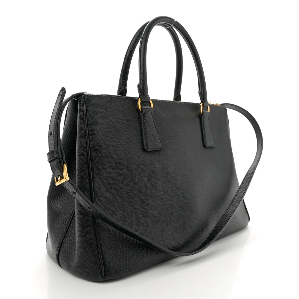 Saffiano Medium Galleria Double Zip Tote Black
