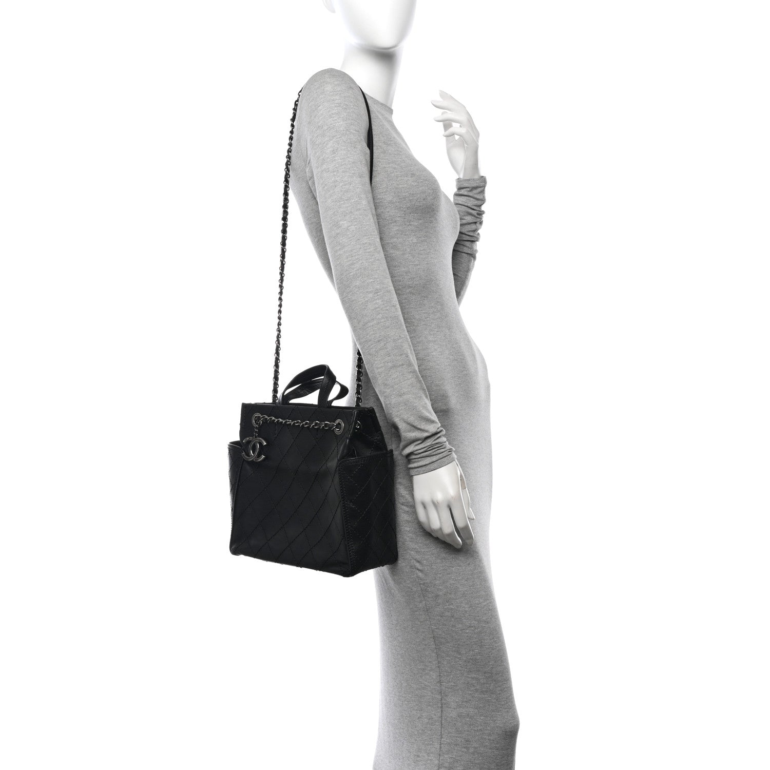 Grained Calfskin CC Pocket Tote Black